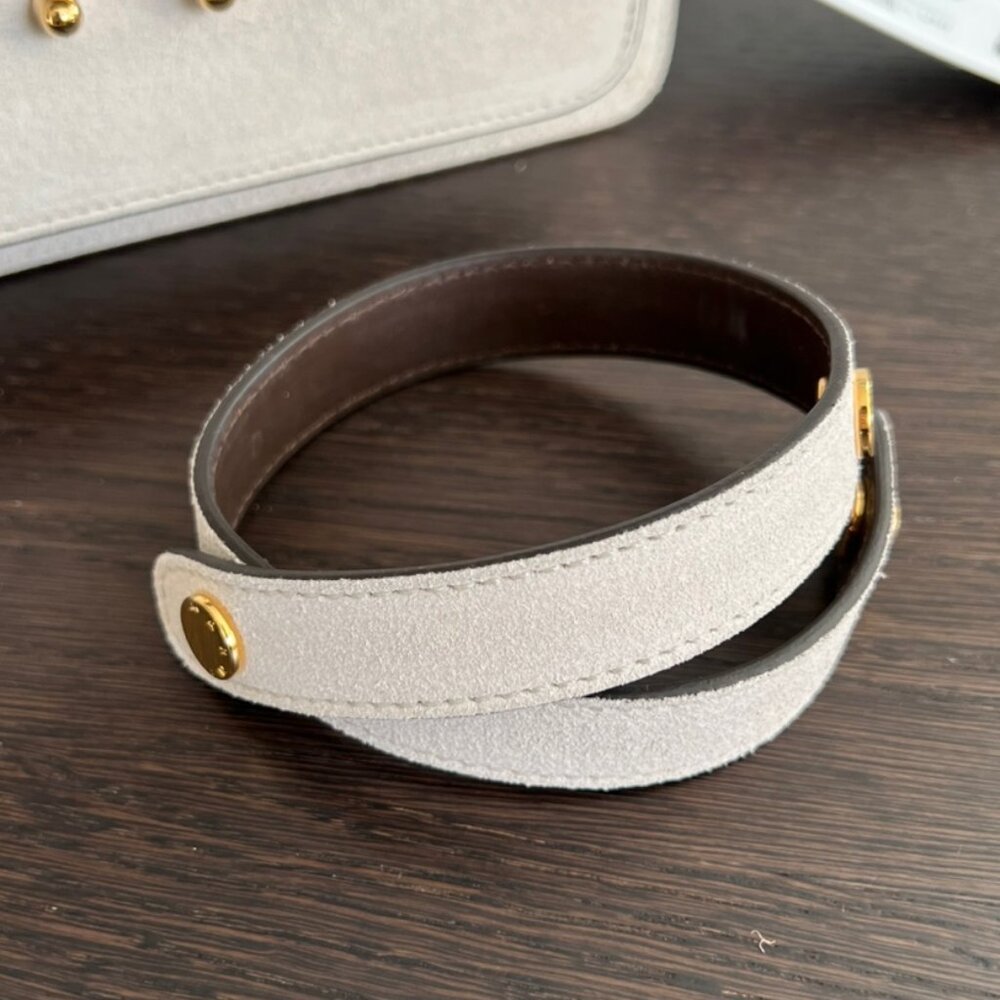 NWT - Marni Medium Trunk Suade Shoulder Bag🤍🌸👜 - Picture 8 of 10